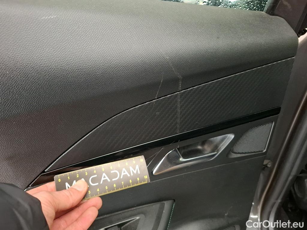  Peugeot  2008  Allure Business 1.2 PureTech 130CV BVA8 E6d #27