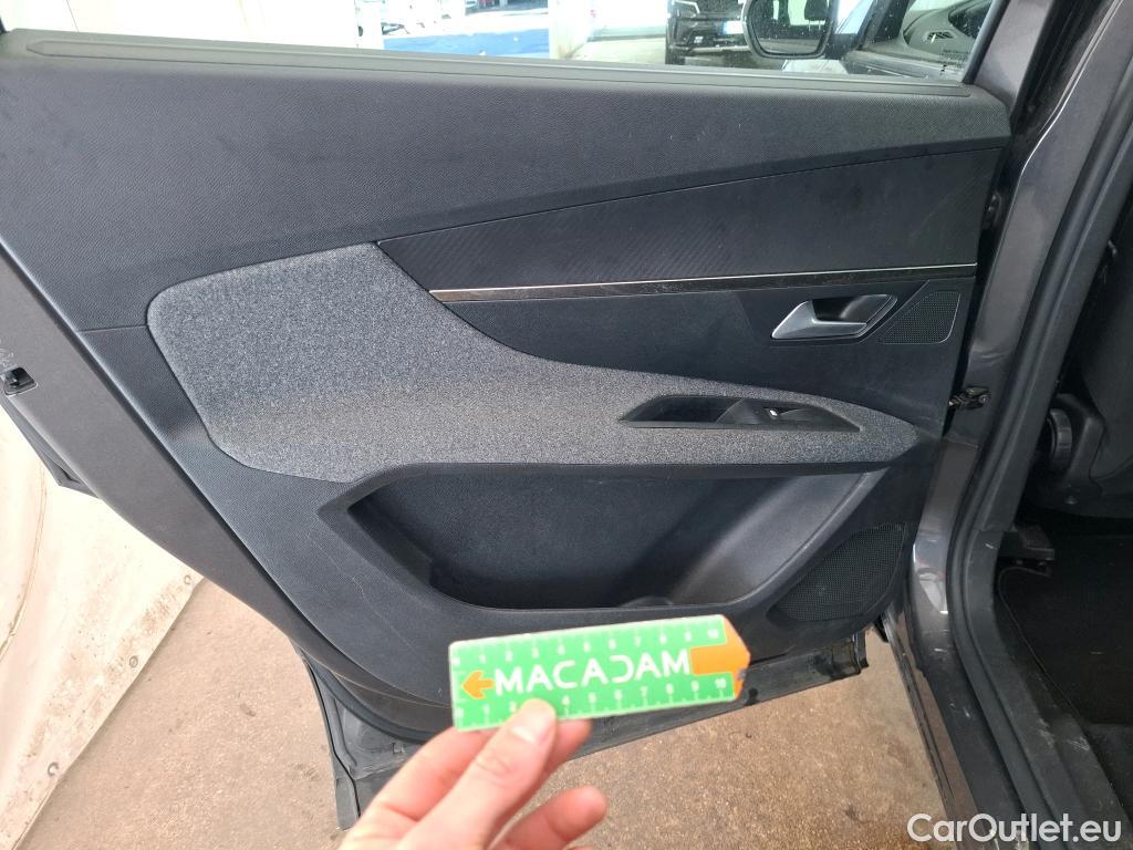  Peugeot  5008  Active Pack 1.5 HDi 130CV BVA8 7 Sieges E6d #56