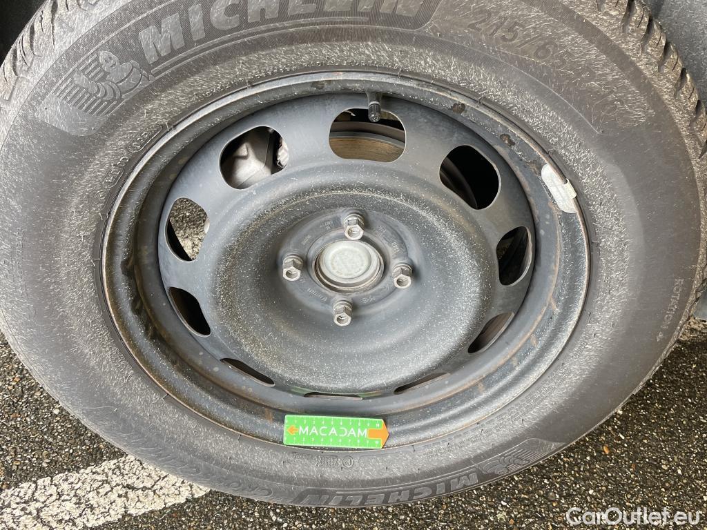  Peugeot  2008  Active Business 1.2 PureTech 100CV BVM6 E6d #16