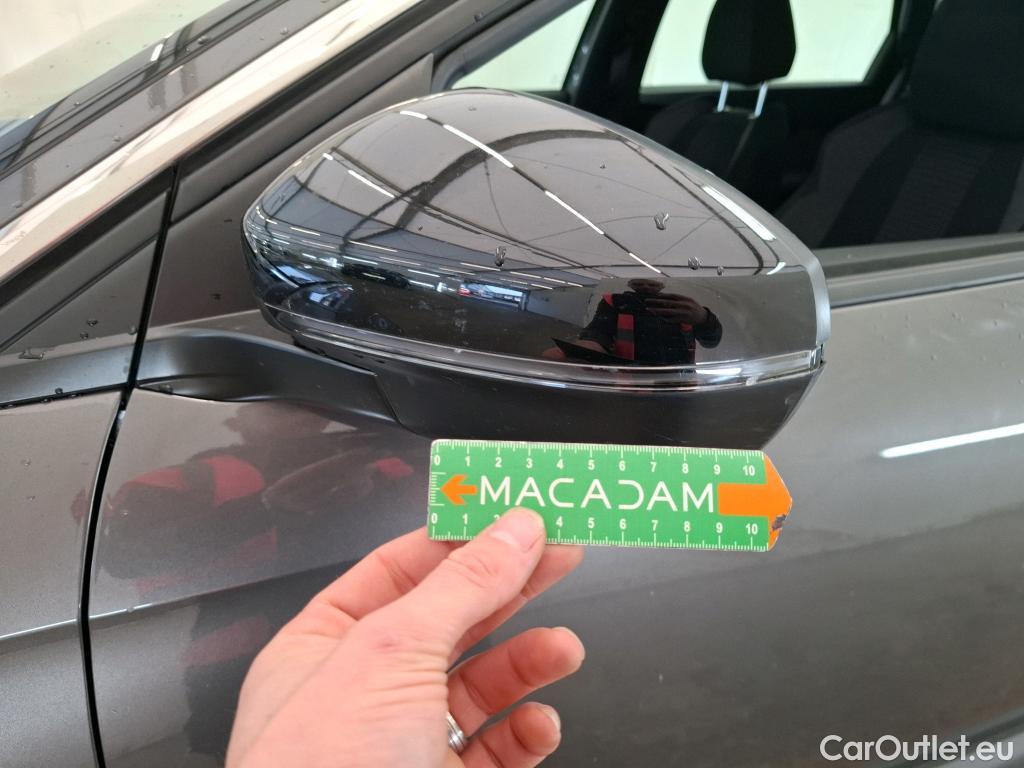  Peugeot  5008  Active Pack 1.5 HDi 130CV BVA8 7 Sieges E6d #31