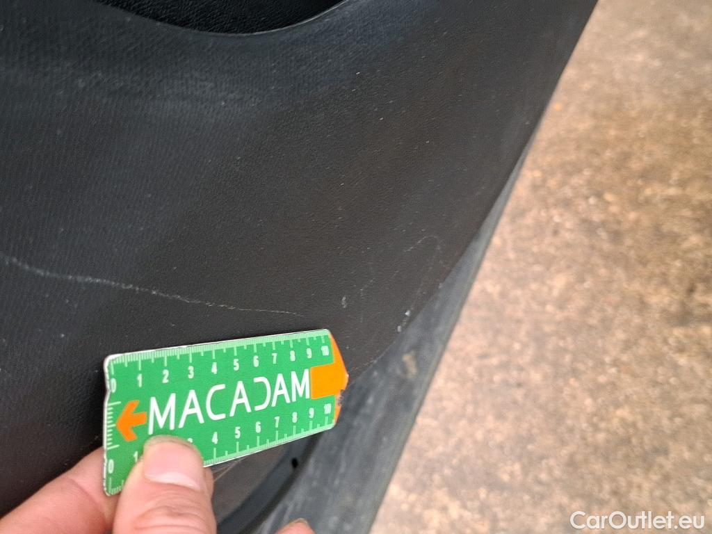  Peugeot  5008  Active Pack 1.5 HDi 130CV BVA8 7 Sieges E6d #58