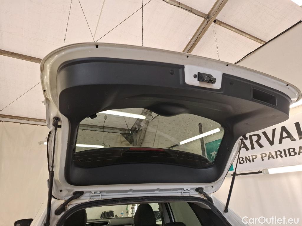  Nissan  Qashqai NISSAN  5p Crossover 1.2 DIG-T 115 Tekna #32