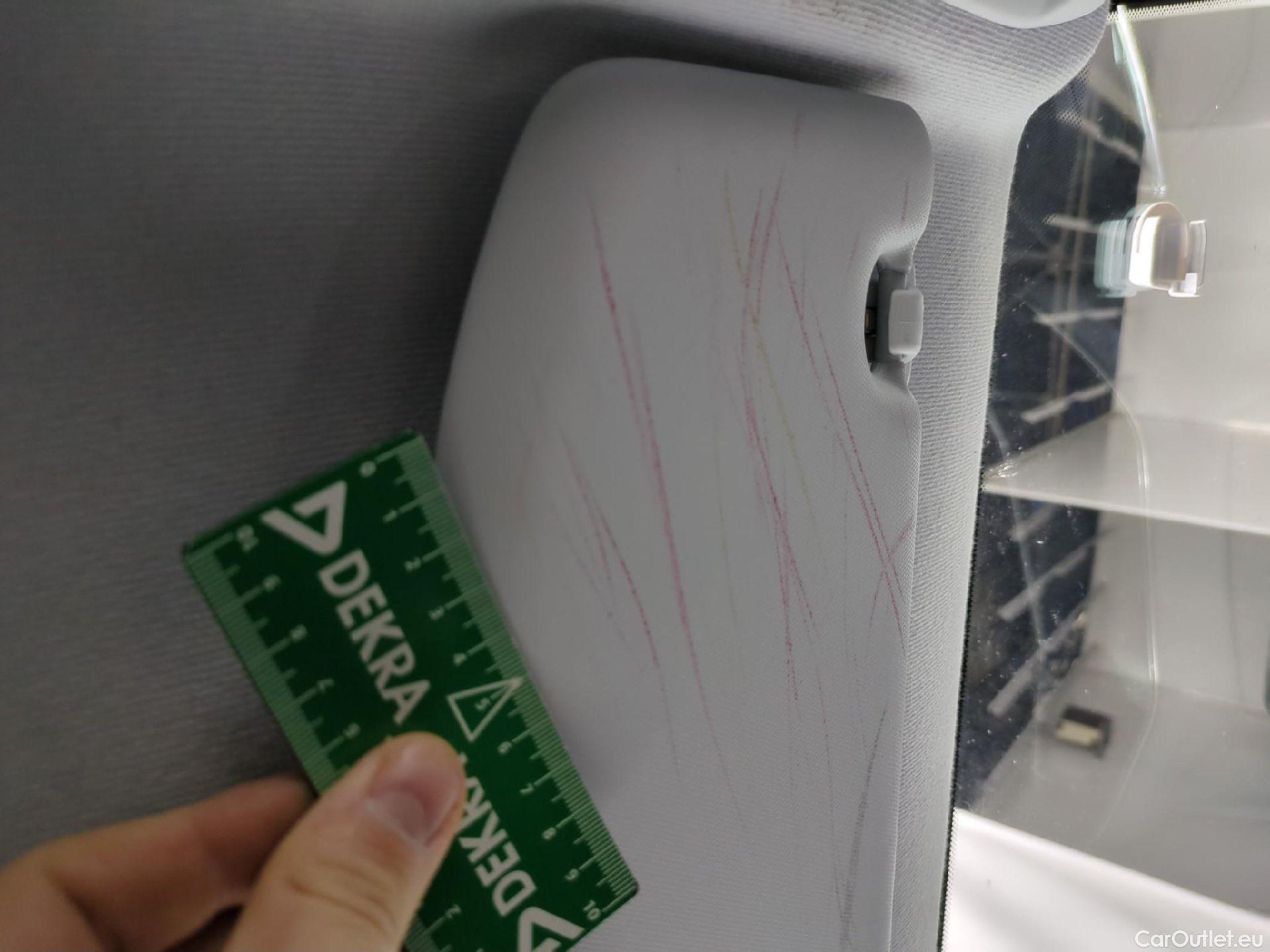  Peugeot  208  Allure Business 1.5 HDi 100CV BVM6 E6d #1