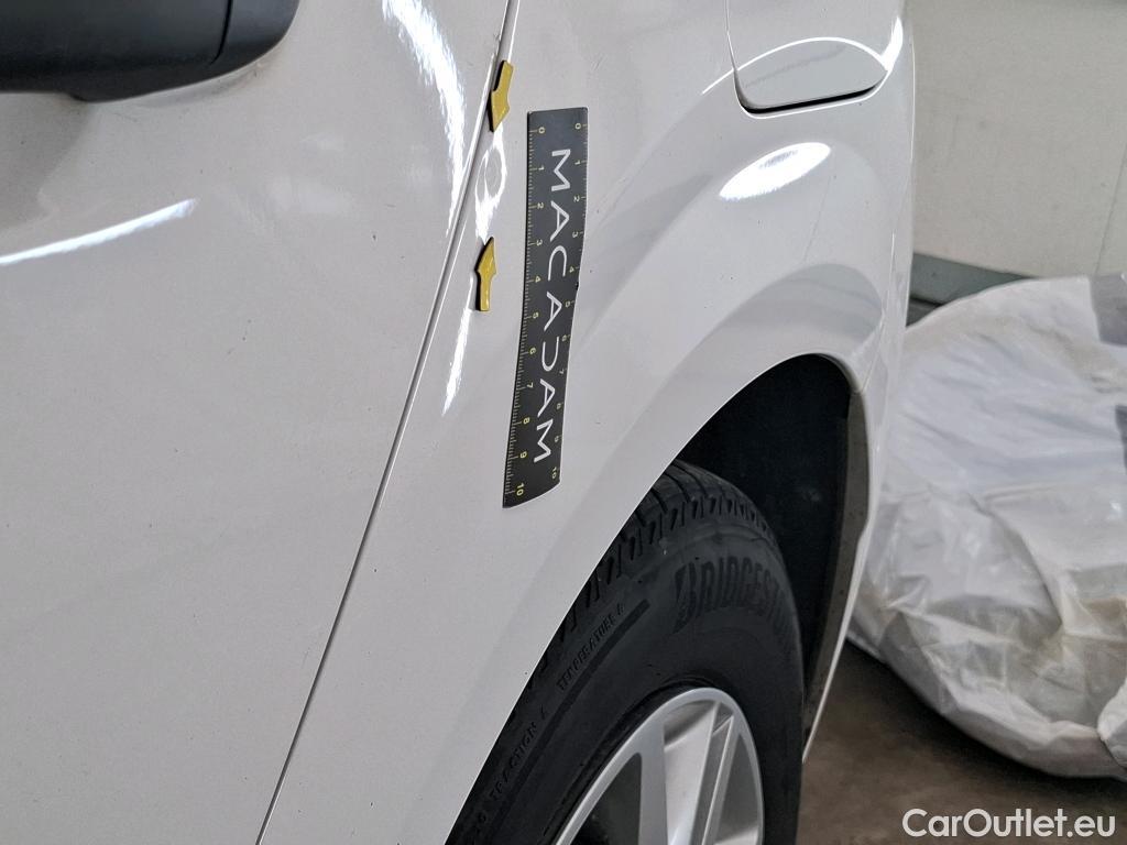  Peugeot  208  Premium 1.5 HDi 100CV BVM6 E6d #2