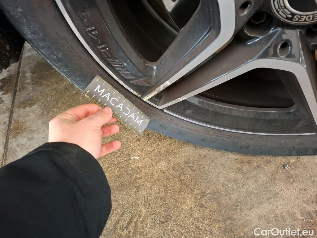  Mercedes  GLB MERCEDES-BENZ  / 2019 / 5P / SUV  200 d AMG Line #9