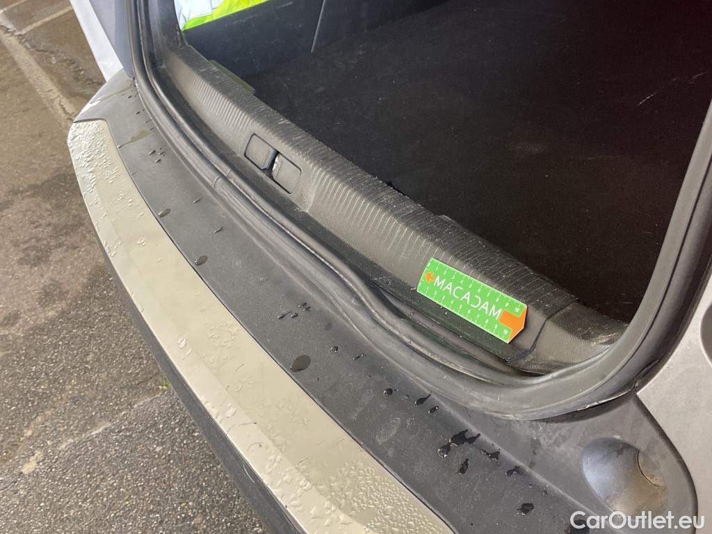  Peugeot  2008  Active Business 1.2 PureTech 100CV BVM6 E6d #41