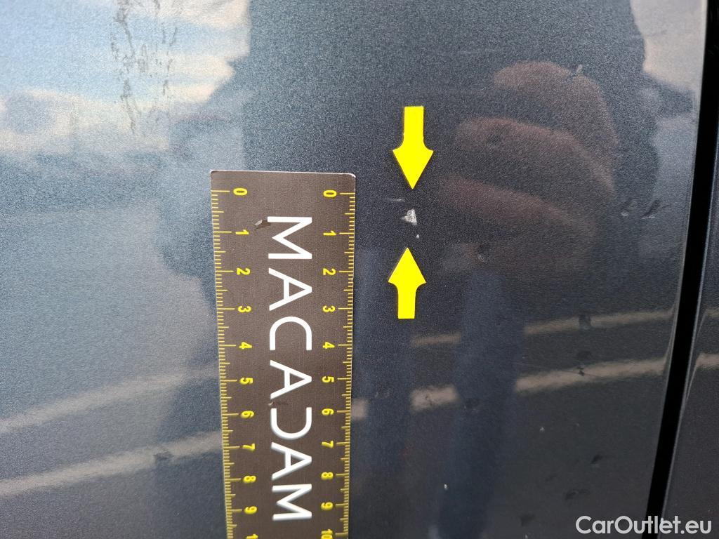  Nissan  Micra NISSAN  / 2016 / 5P / Berline IG-T 92 Business Edition #43