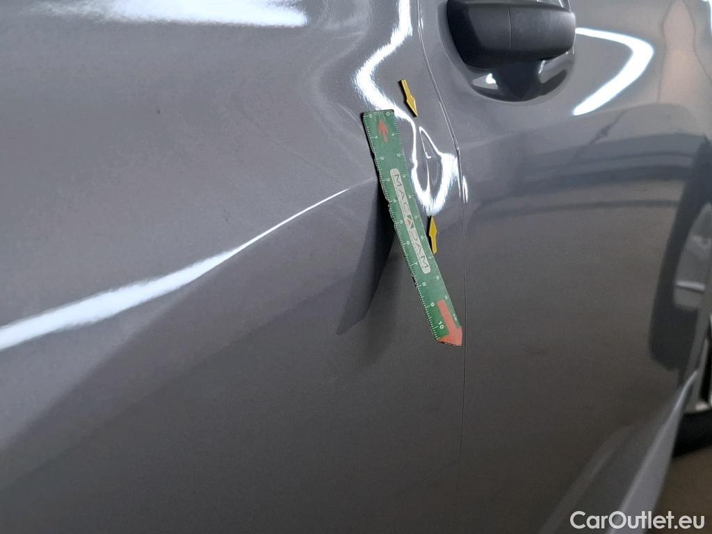  Peugeot  208  Premium 1.2 PureTech 75CV BVM5 E6d #5