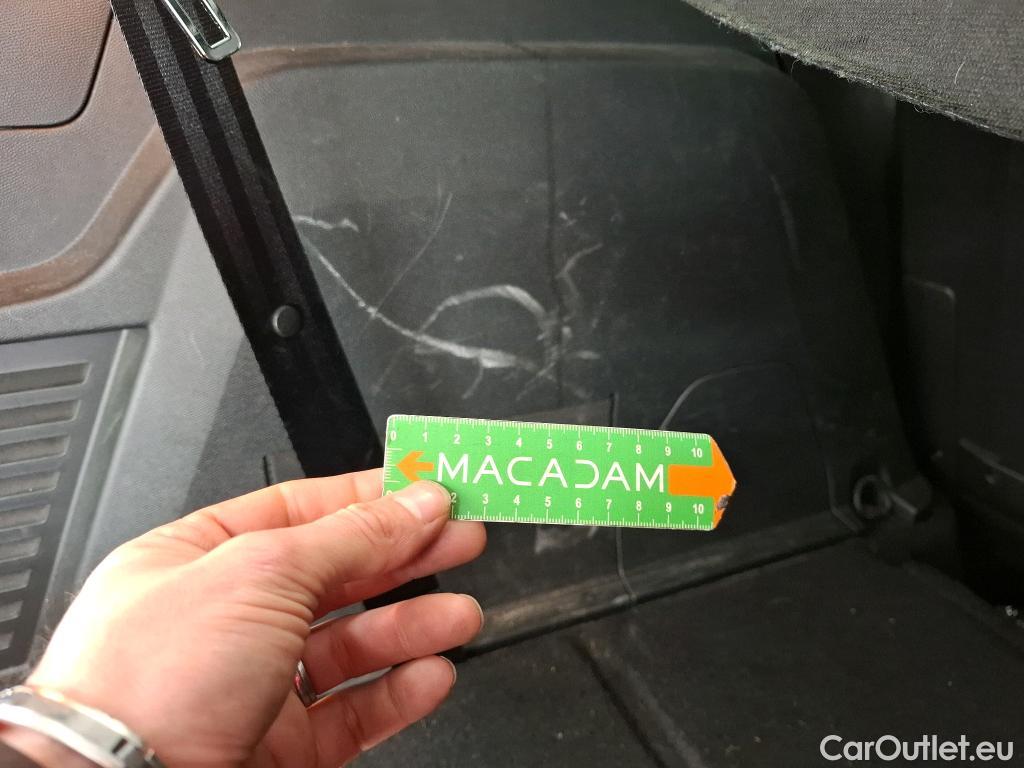  Peugeot  5008  Active Pack 1.5 HDi 130CV BVA8 7 Sieges E6d #59