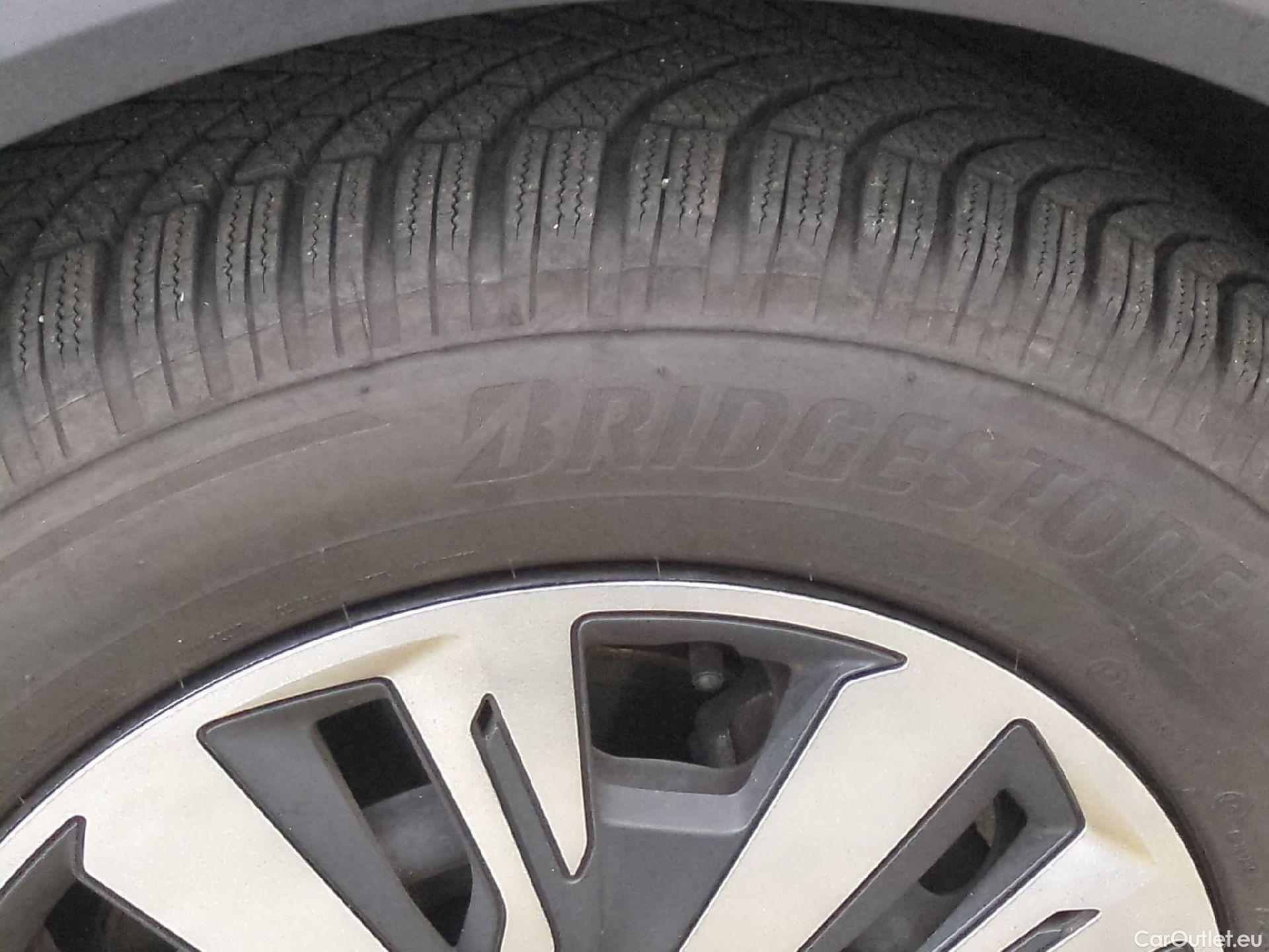  Peugeot  2008  Active Business 1.5 HDi 110CV BVM6 E6d #15