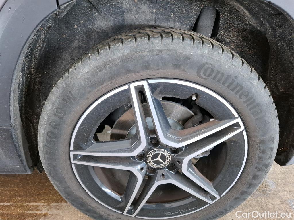  Mercedes  GLB MERCEDES-BENZ  / 2019 / 5P / SUV  200 d AMG Line #27