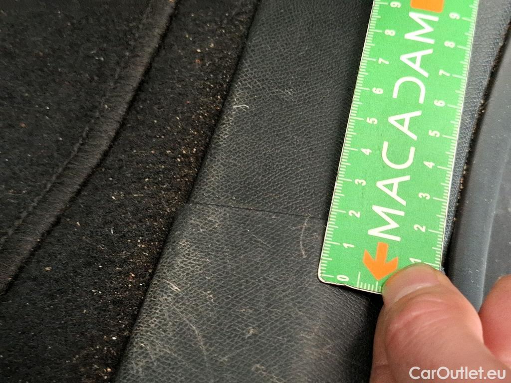  Peugeot  5008  Active Pack 1.5 HDi 130CV BVA8 7 Sieges E6d #55