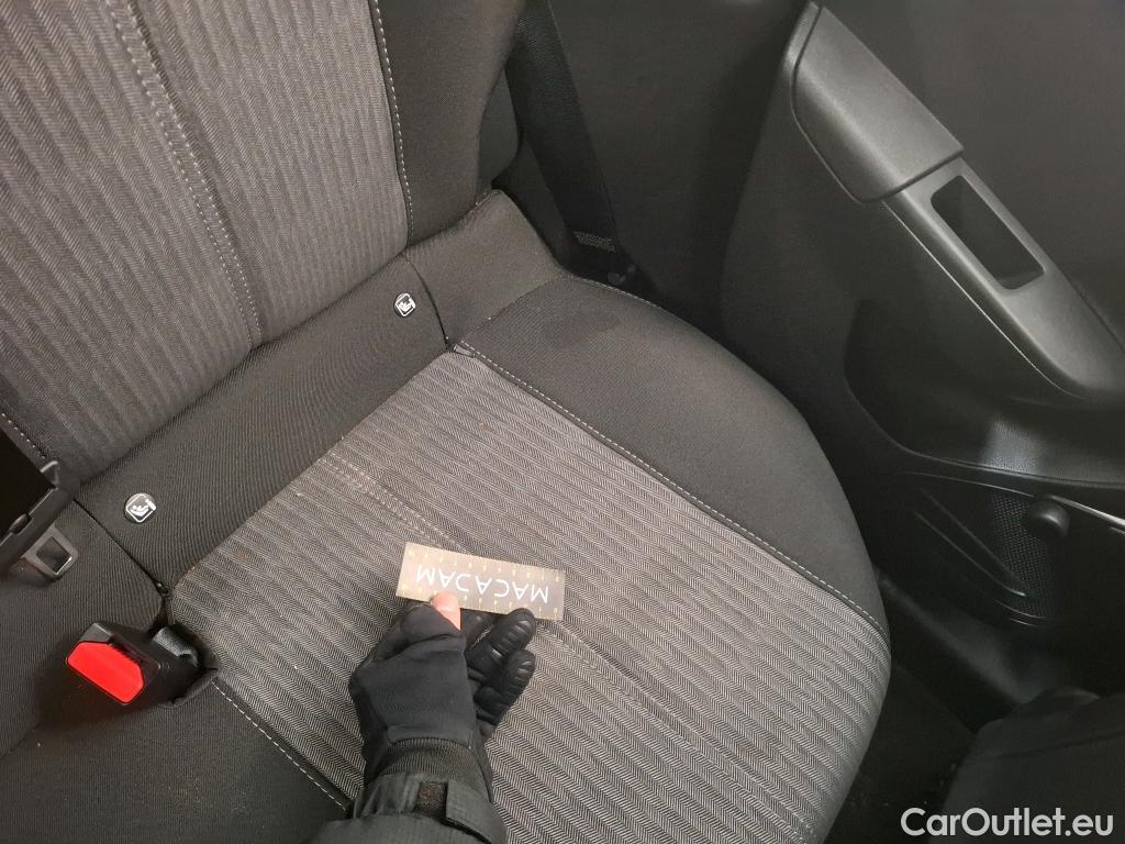  Opel  Corsa  F Elegance Business 1.2 Turbo 100CV BVM6 E6d #17