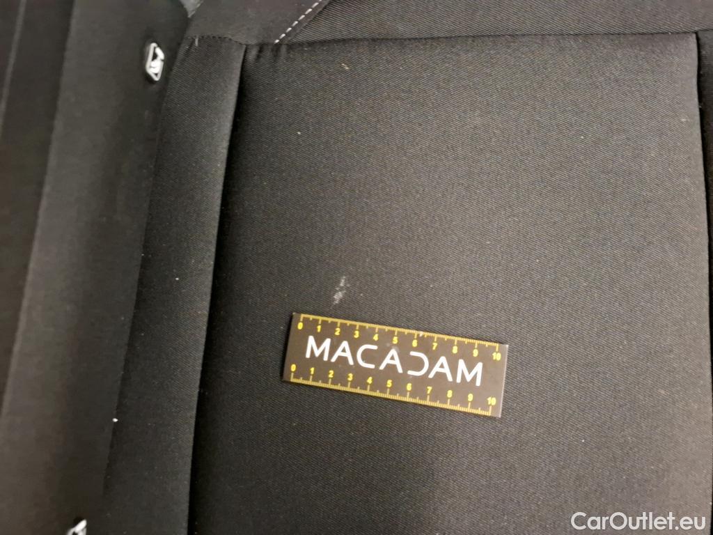  Renault  Captur RENAULT  / 2019 / 5P / SUV Business Blue dCi 115 #7