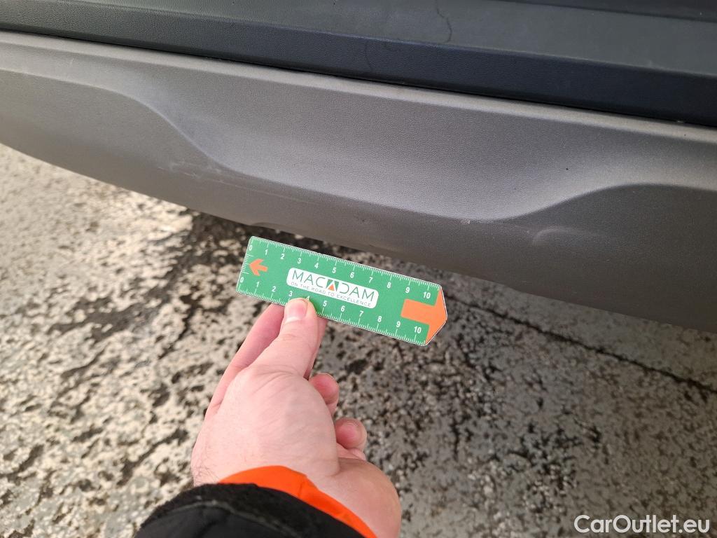  Renault  Arkana  Techno 1.6 E-TECH Hybrid 145CV BVA6 6E #15