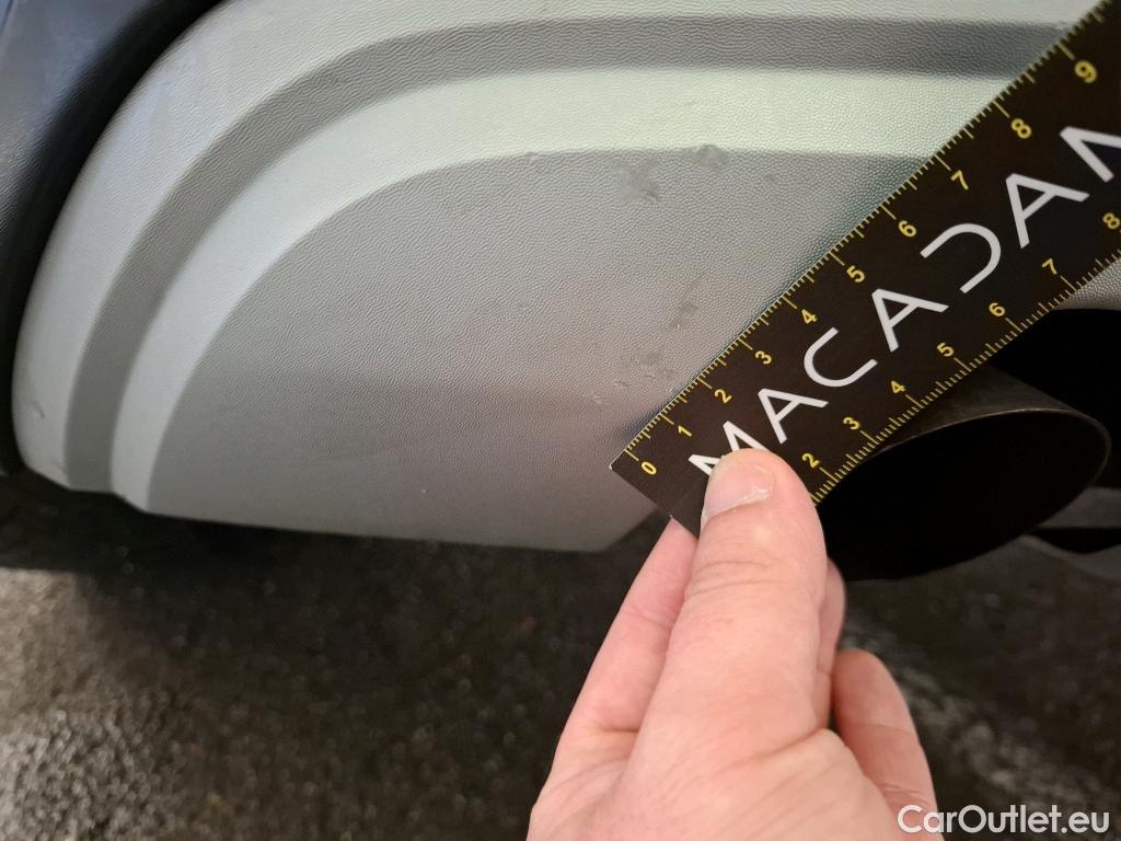  Renault  Captur RENAULT  / 2019 / 5P / SUV Business Blue dCi 115 #15