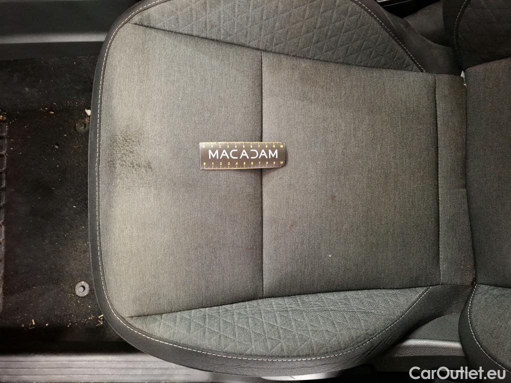  Renault  Captur  II Evolution 1.6 E-TECH Hybrid 145CV BVA6 E6d #40