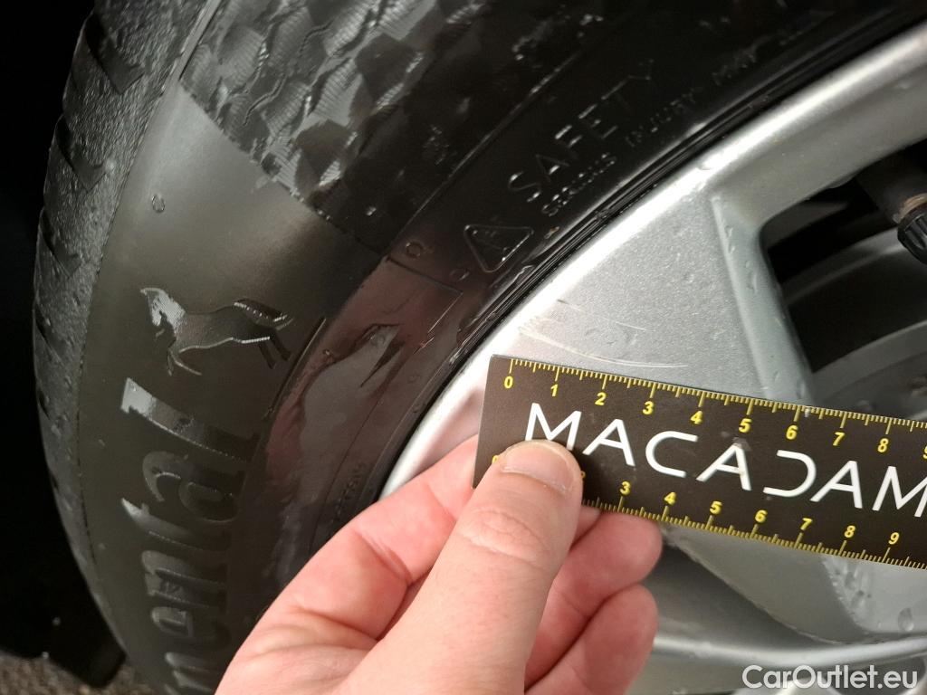  Renault  Captur RENAULT  / 2019 / 5P / SUV Business Blue dCi 115 #11