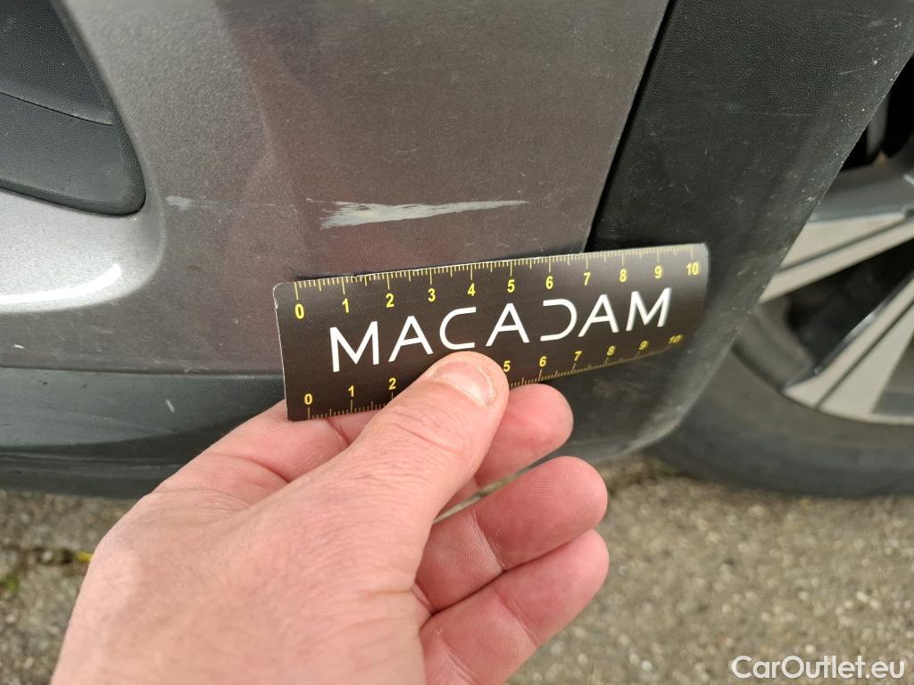  Renault  Captur  II Evolution 1.6 E-TECH Hybrid 145CV BVA6 E6d #18