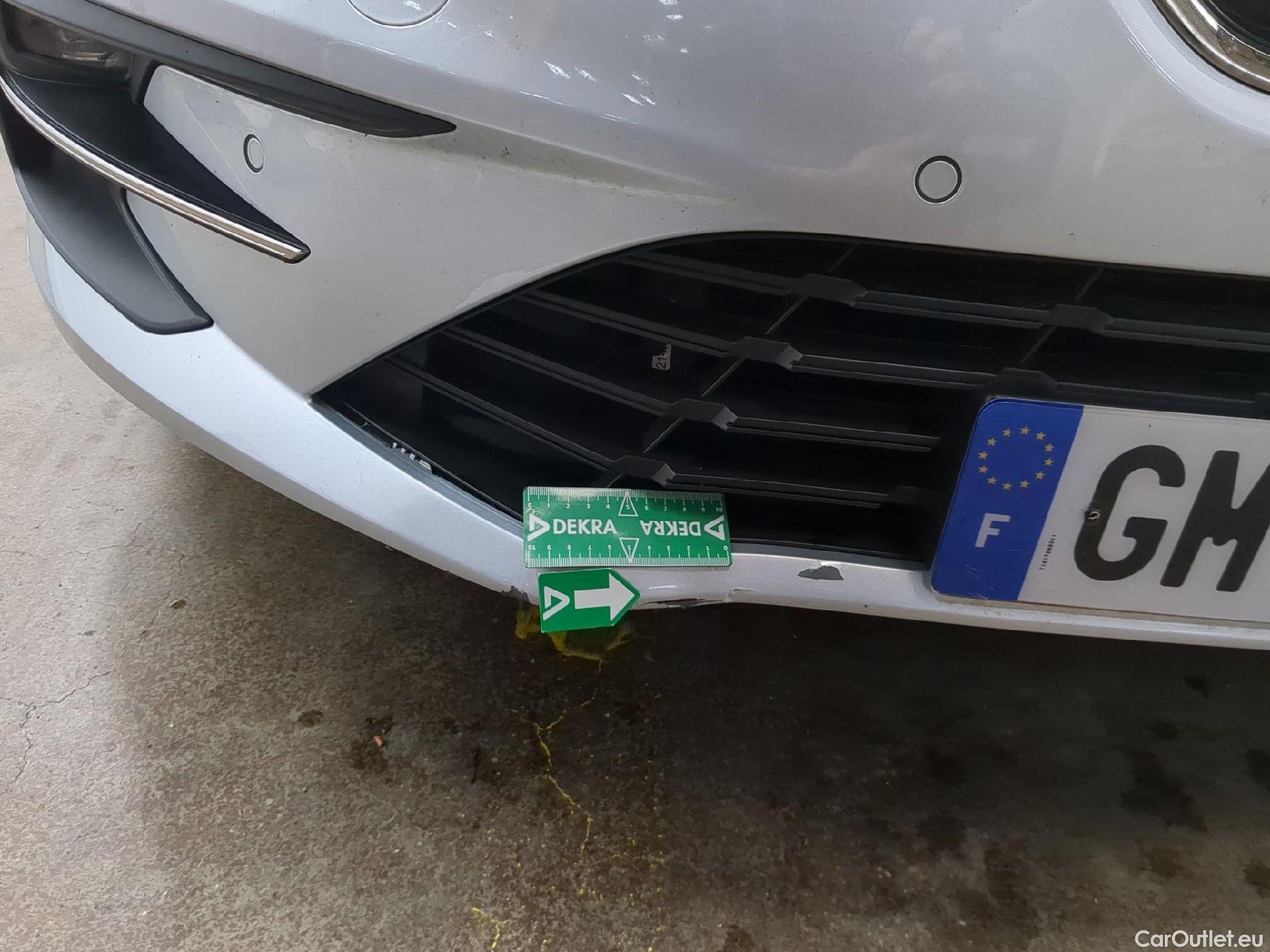  Renault  Megane  IV Berline 5 ptes. Techno 1.5 dCi 115CV BVM6 E6d #8