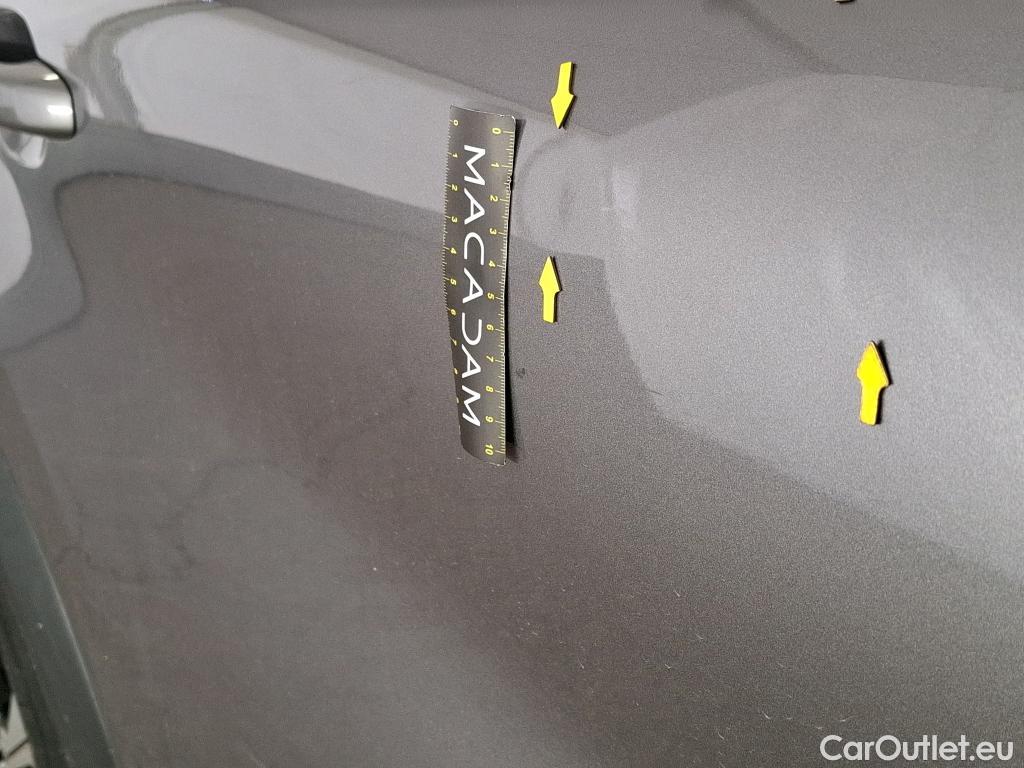  Renault  Captur  II Evolution 1.6 E-TECH Hybrid 145CV BVA6 E6d #36