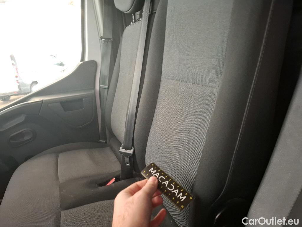  Renault  Master RENAULT  VU 4p Fourgon FG Cf Propu R3500 L3H2 dCi 130 EuroVI #33