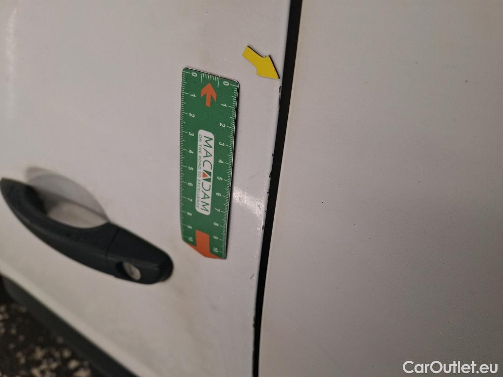  Citroen  Berlingo  Fourgon Club XL 950 1.5 BlueHDi 100CV BVM5 E6dT #13