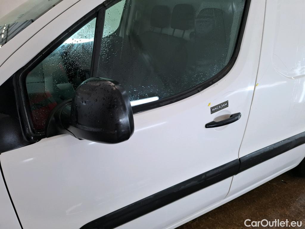  Citroen  Berlingo  Fourgon Business L1 (Court) 1.6 BlueHDi 100CV BVM5 E6 #22