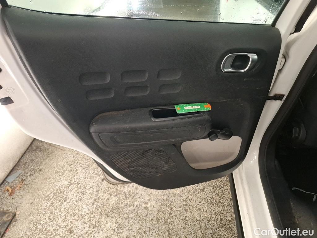  Citroen  C3  Société Feel 1.5 BlueHDI 100CV BVM5 E6dT #18