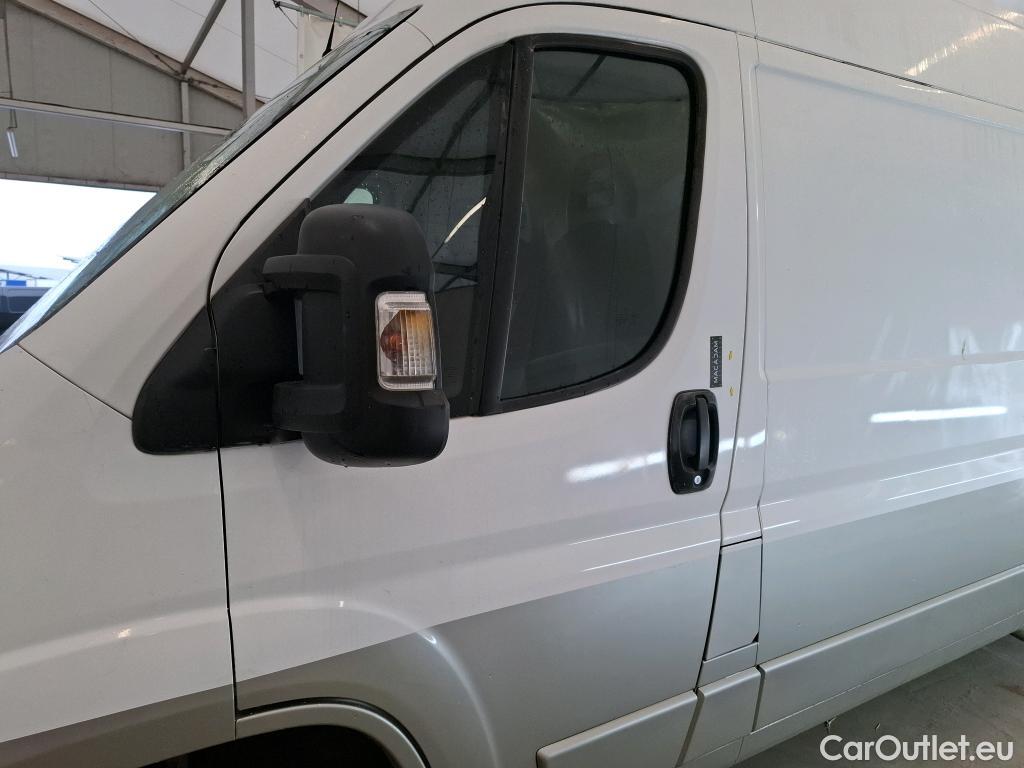  Citroen  Jumper CITROEN  / 2014 / 4P / Fourgon tôlé 35 L3H2 BlueHDi 110 BVM6 Club #17