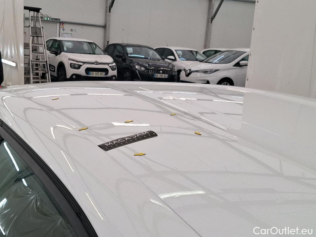  Citroen  C3 CITROEN  Société / 2020 / 5P / Berline PureTech 83 S&S BVM Feel Nav #4