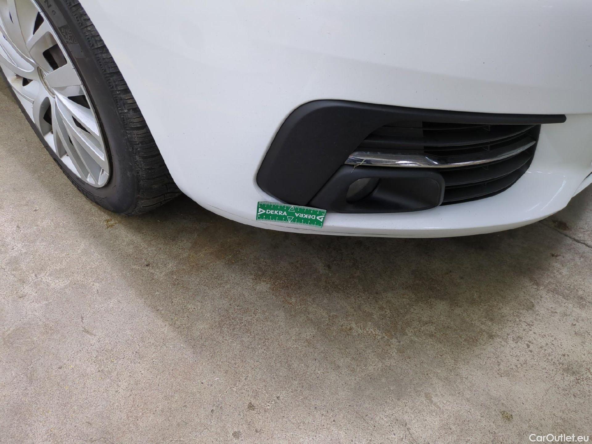  Peugeot  308  Premium Pack 1.5 HDi 130CV BVM6 E6dT #15