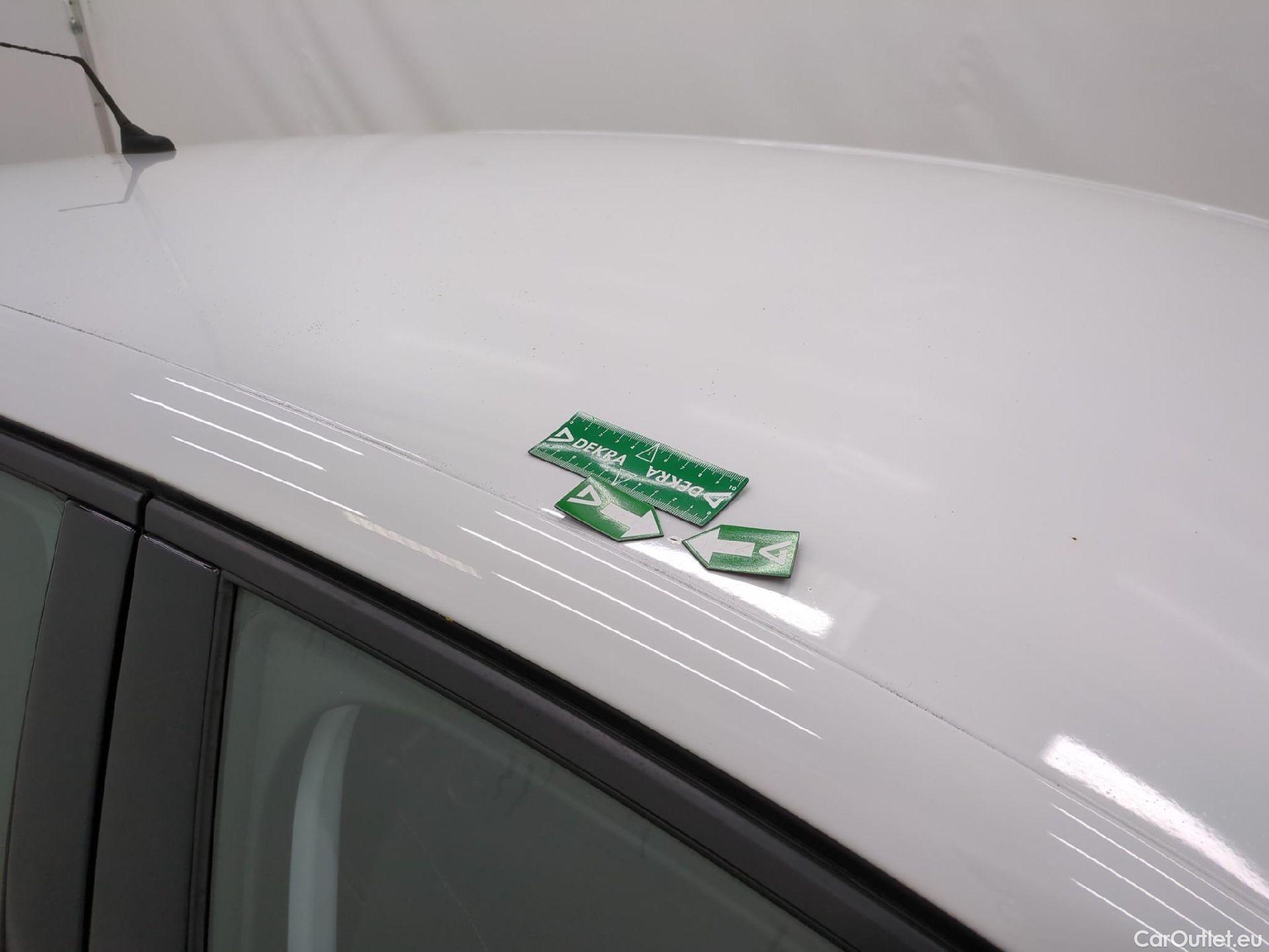  Peugeot  308  Premium Pack 1.5 HDi 130CV BVM6 E6dT #25