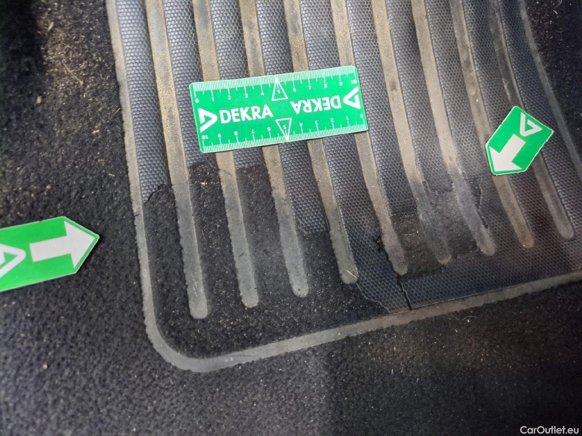  Peugeot  208  Affaire Premium 1.5 HDi 100CV BVM5 E6dT #2