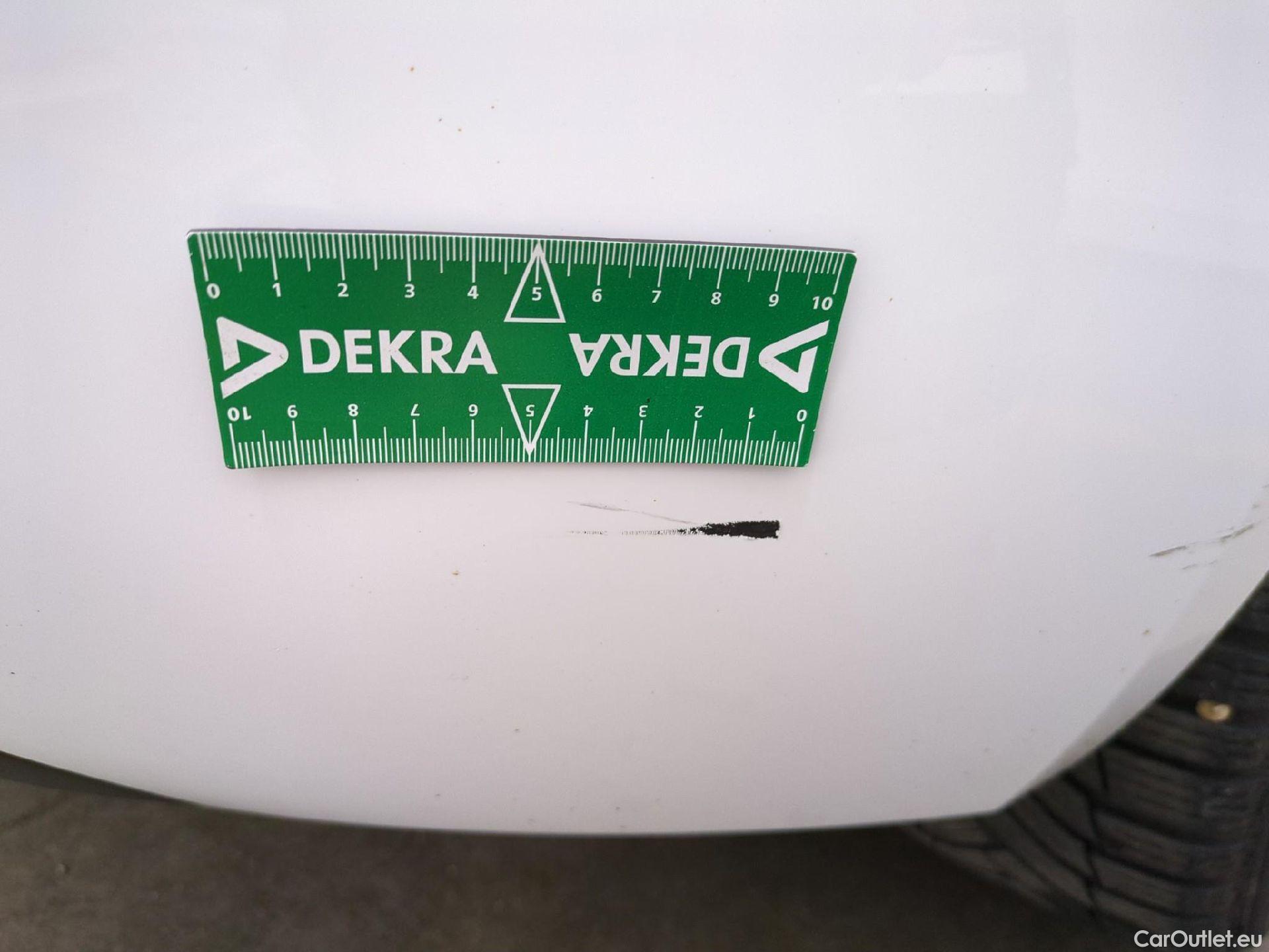  Peugeot  308  Premium Pack 1.5 HDi 130CV BVM6 E6dT #23