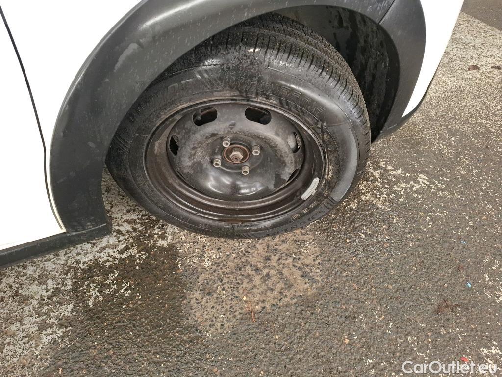  Citroen  C3  Société Feel 1.5 BlueHDI 100CV BVM5 E6dT #37