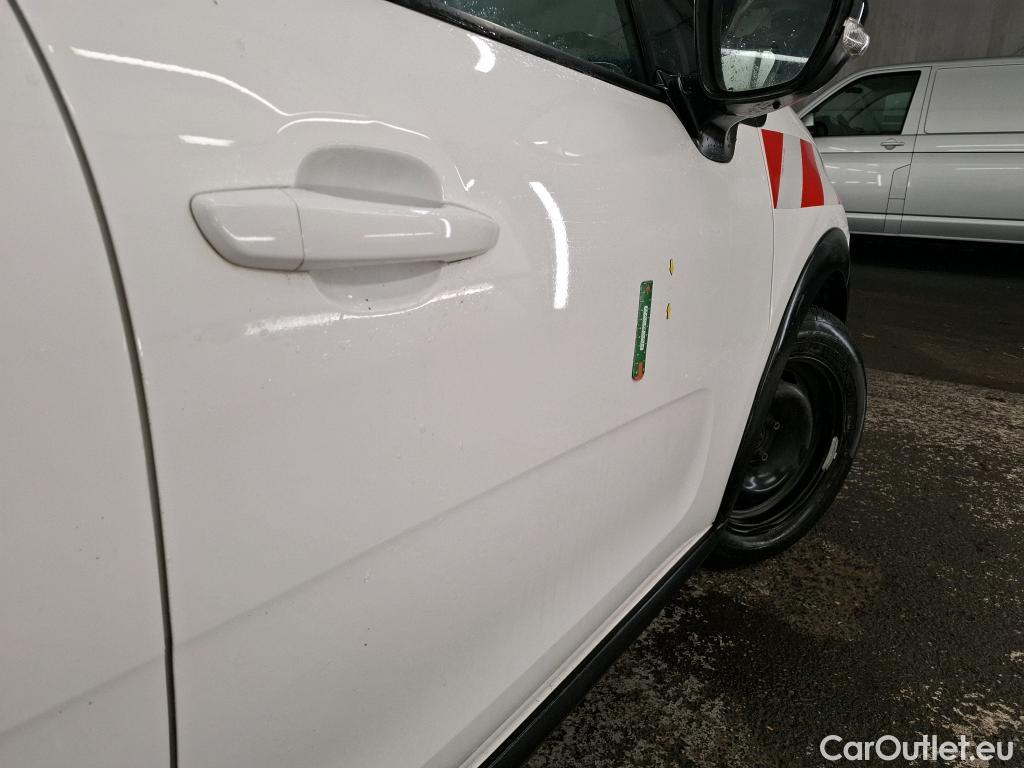  Citroen  C3  Société Feel 1.5 BlueHDI 100CV BVM5 E6dT #31