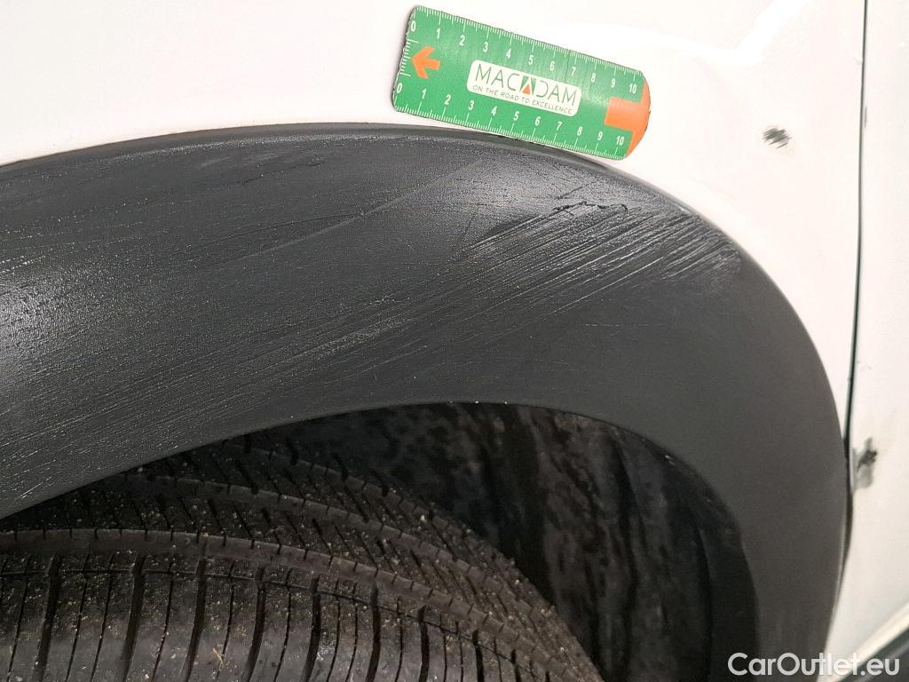  Citroen  C3  Société Feel 1.5 BlueHDI 100CV BVM5 E6dT #46