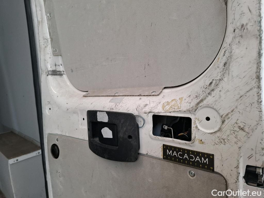  Citroen  Jumper CITROEN  / 2014 / 4P / Fourgon tôlé 35 L3H2 BlueHDi 110 BVM6 Club #8