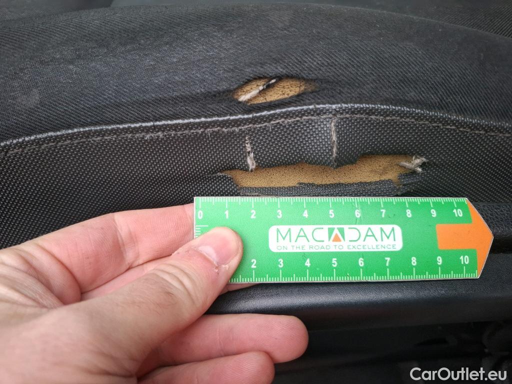  Renault  Master  III Fourgon L2H2 3 5 Grand Confort dCi 130CV BVM6 E6 #22