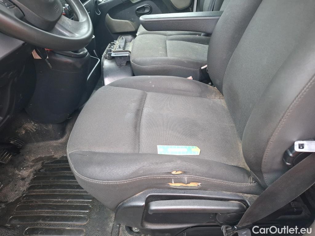  Renault  Master  III Fourgon L2H2 3 5 Grand Confort dCi 130CV BVM6 E6 #21