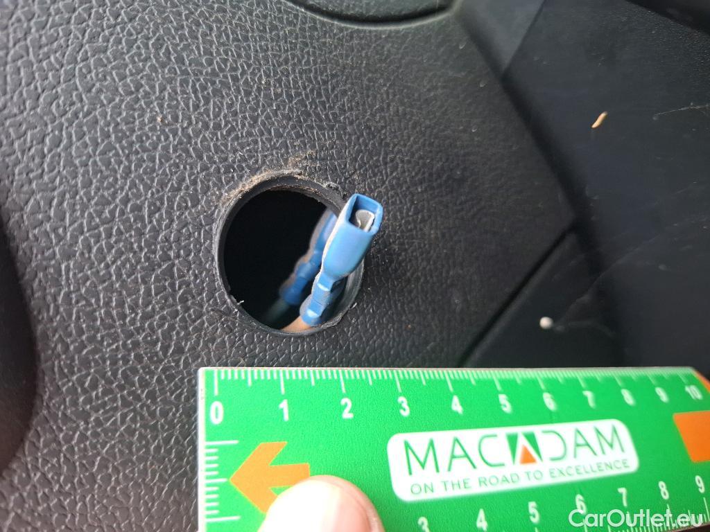  Renault  Master  III Fourgon L2H2 3 5 Grand Confort dCi 130CV BVM6 E6 #94