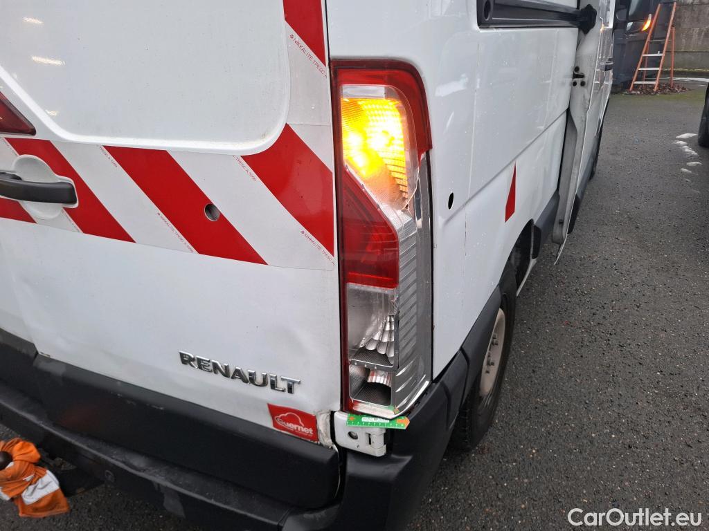  Renault  Master  III Fourgon L2H2 3 5 Grand Confort dCi 130CV BVM6 E6 #41