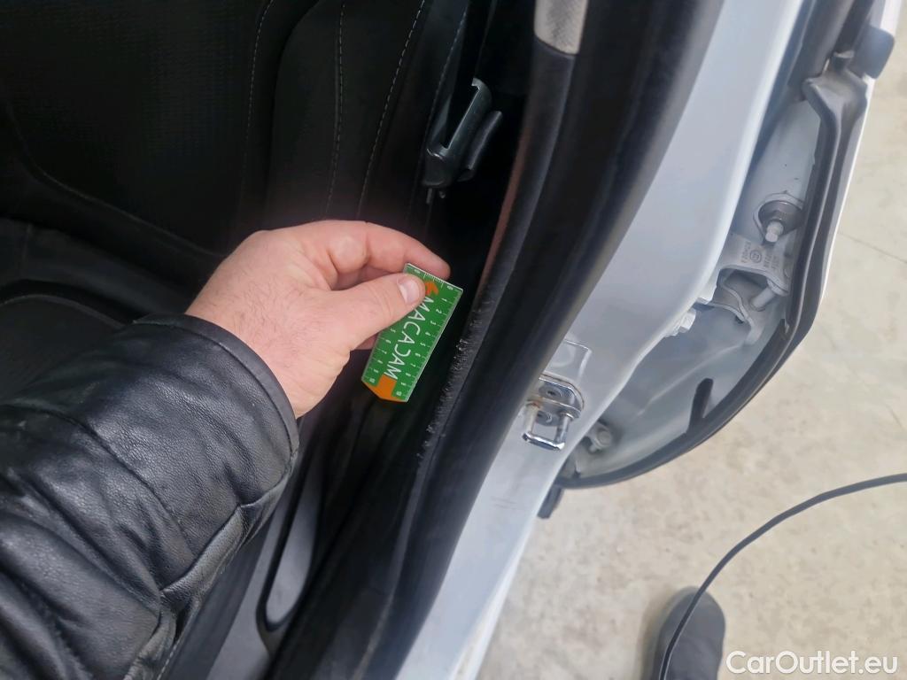  Renault  Megane  IV Berline 5pt. Business 1.5 dCi 115CV BVA7 E6d / TRANSFO VP/VF #28