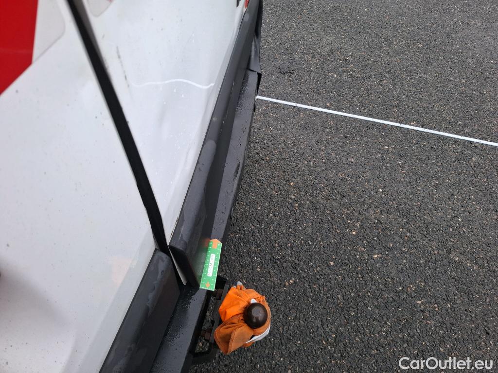  Renault  Master  III Fourgon L2H2 3 5 Grand Confort dCi 130CV BVM6 E6 #52