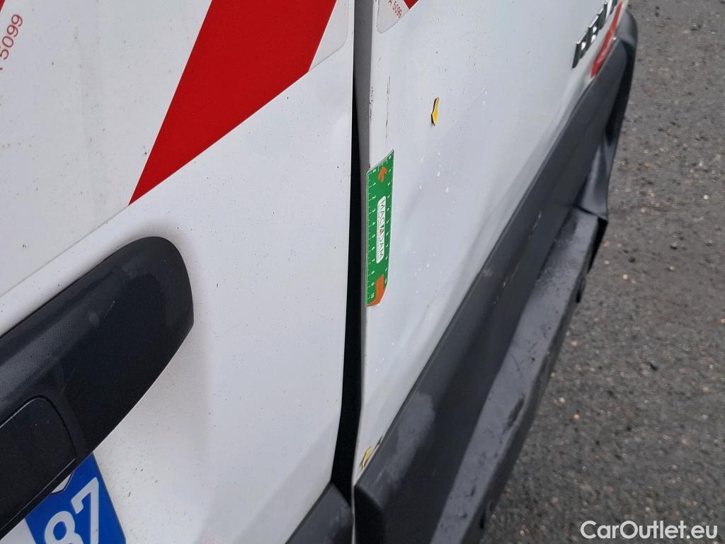  Renault  Master  III Fourgon L2H2 3 5 Grand Confort dCi 130CV BVM6 E6 #2