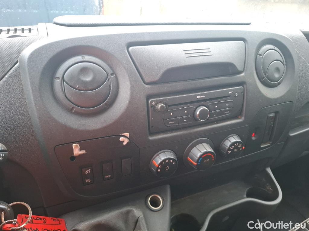  Renault  Master  III Fourgon L2H2 3 5 Grand Confort dCi 130CV BVM6 E6 #108