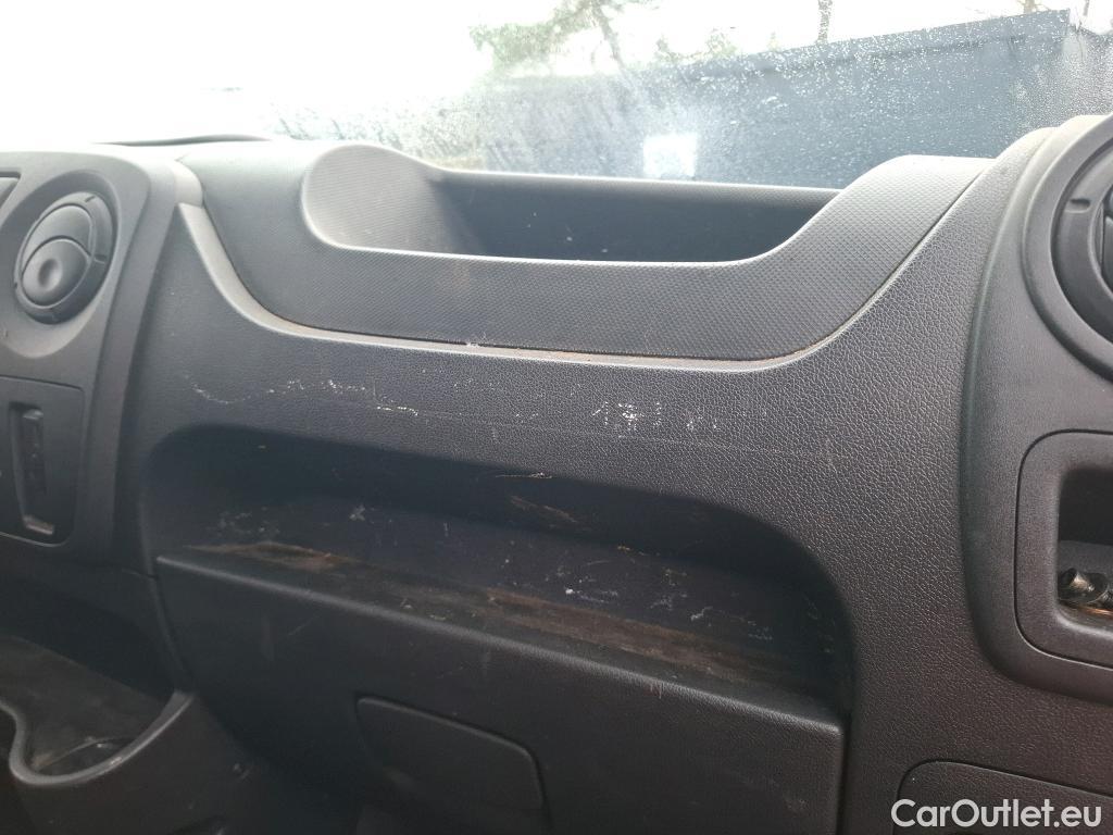  Renault  Master  III Fourgon L2H2 3 5 Grand Confort dCi 130CV BVM6 E6 #56