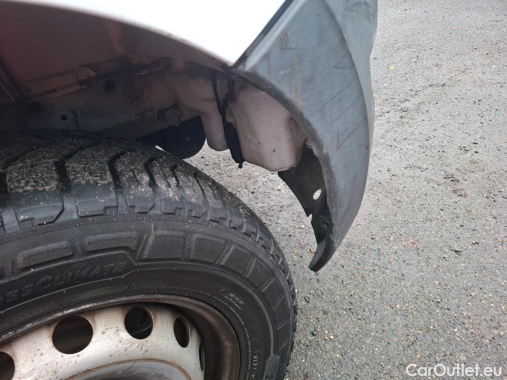  Renault  Master  III Fourgon L2H2 3 5 Grand Confort dCi 130CV BVM6 E6 #49