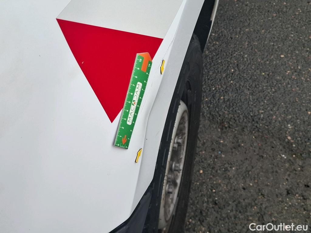  Renault  Master  III Fourgon L2H2 3 5 Grand Confort dCi 130CV BVM6 E6 #36